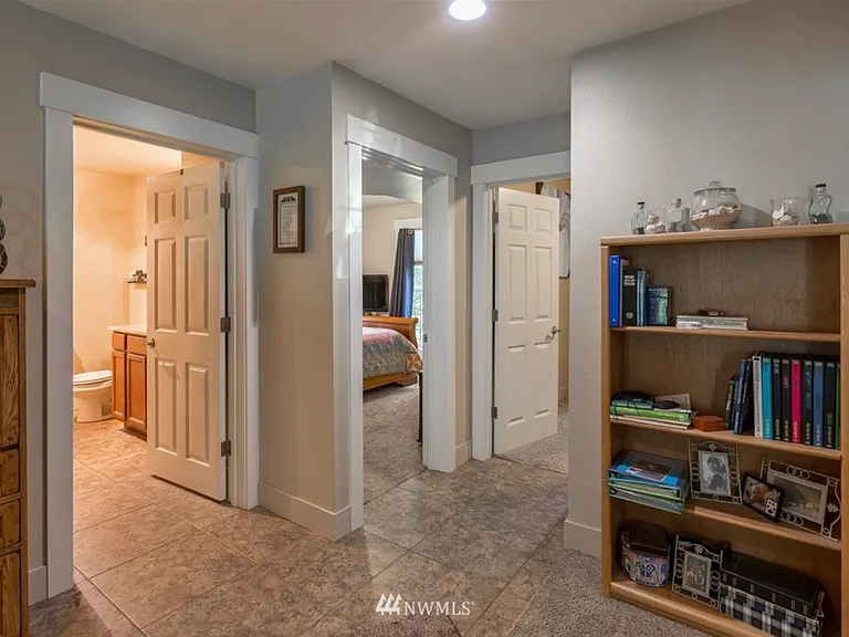 1875 W 75th Ln — Photo 22