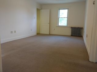 43 Jackson St, Little Falls, NJ 07424