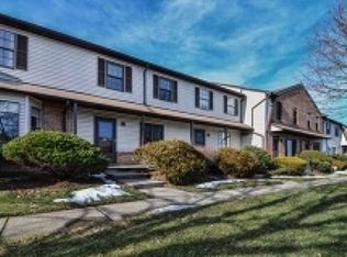 199 Riva Dr, Hackettstown, NJ 07840