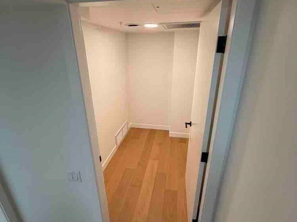 3 bedroom rental in Vancouver — photo 14