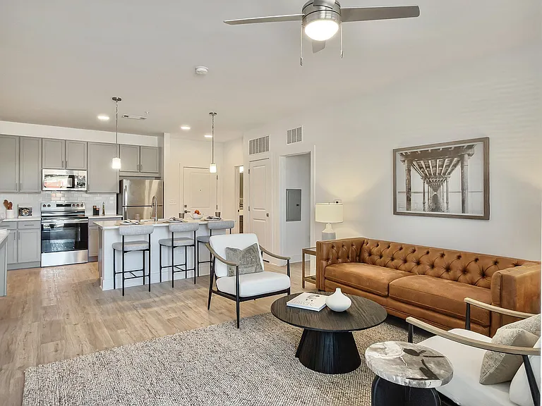Welcome to the Residences at Sawmill - Luxury Apartment Homes Now Leasing in Summerville, SC