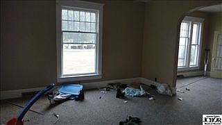 4th image of 405 N West St