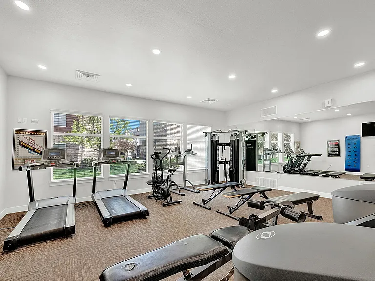 Gym 2