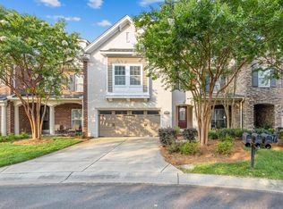 16416 Hawfield Woods Ln, Charlotte, NC 28277