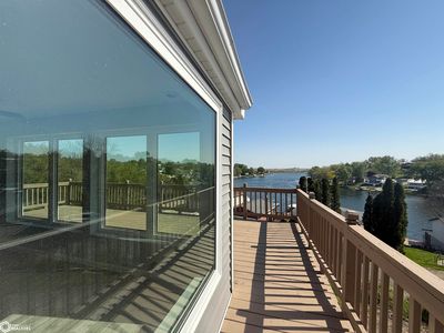 2160 S Lakeshore Dr, Brooklyn, IA, 52211