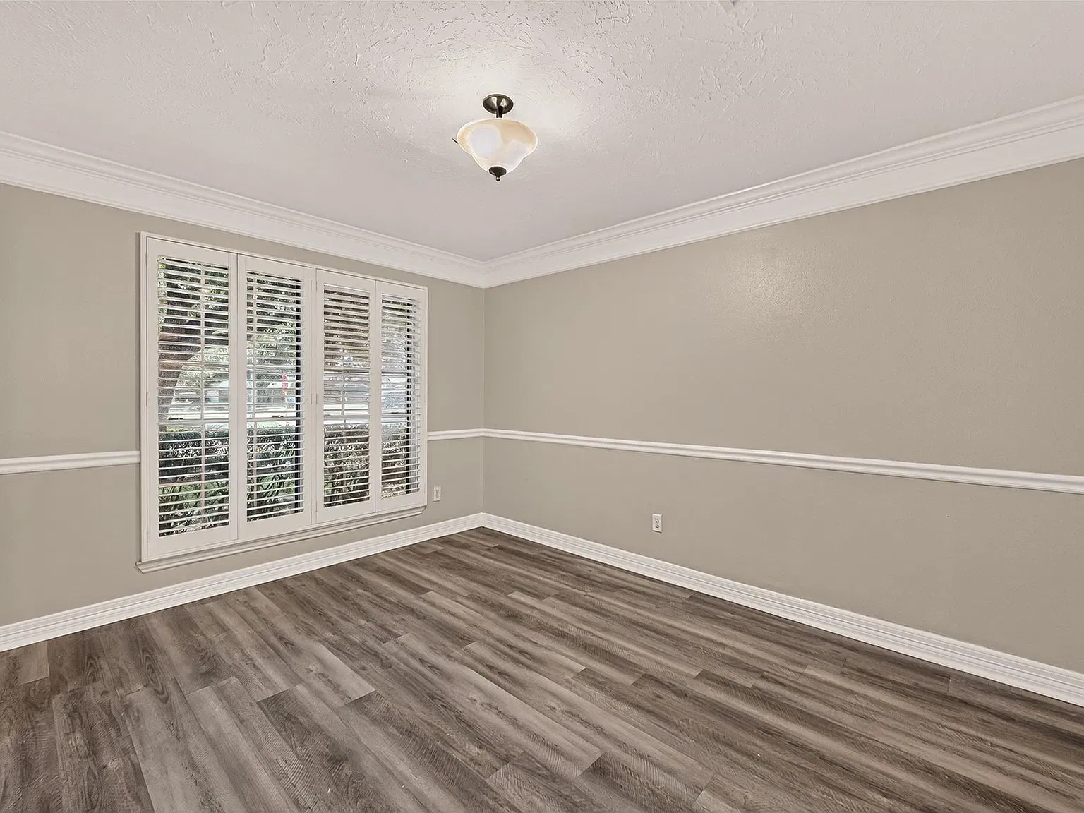 4 bed, 2.0 bath, 1790 sqft, $1,950 — Photo 4