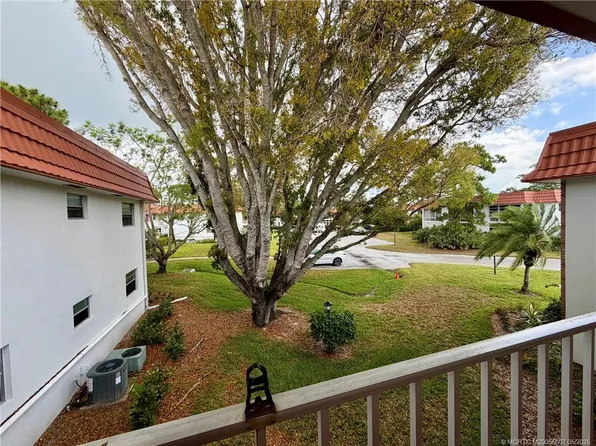 2600 SE Ocean Blvd APT Z14, Stuart, FL 34996