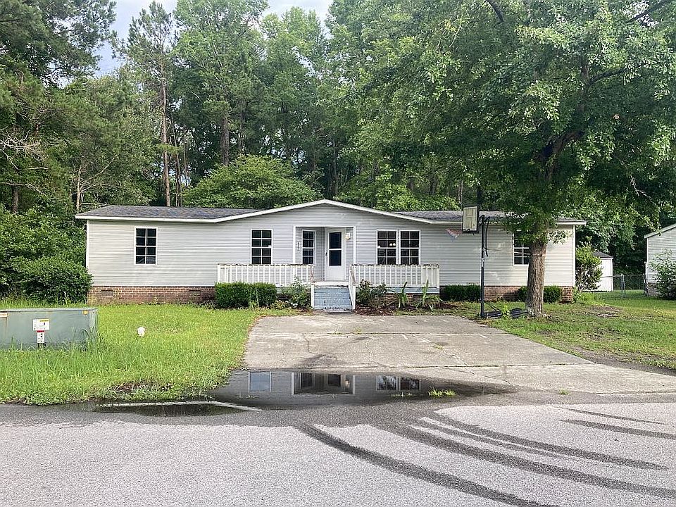 1st image of 422 Southern Pines Dr