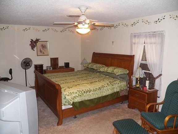 4th image of 1436 Fairmont Ct