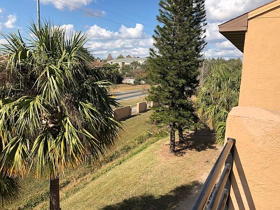 2nd image of 5214 Via Hacienda Cir APT 308