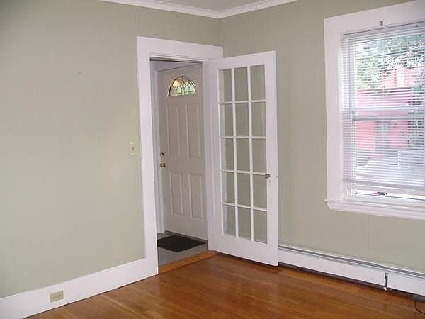 2nd image of 146 Bacon St #1