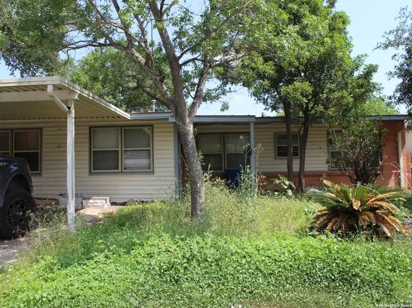 211 Gilbert Ln, San Antonio, TX 78213