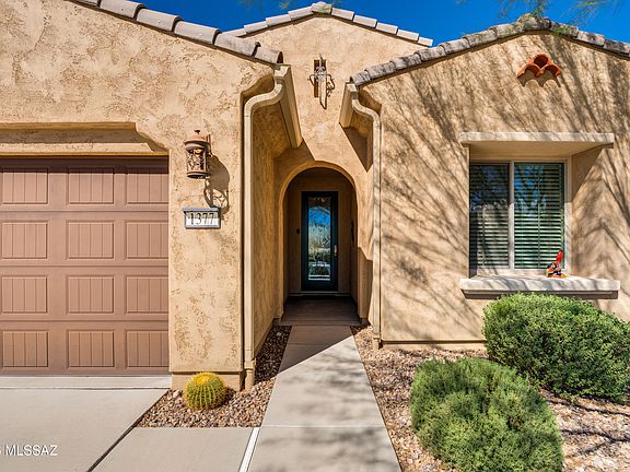 4th image of 1377 E Basalt Dr
