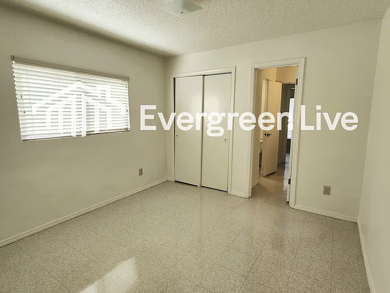 2241 Zuni Ct — Photo 11