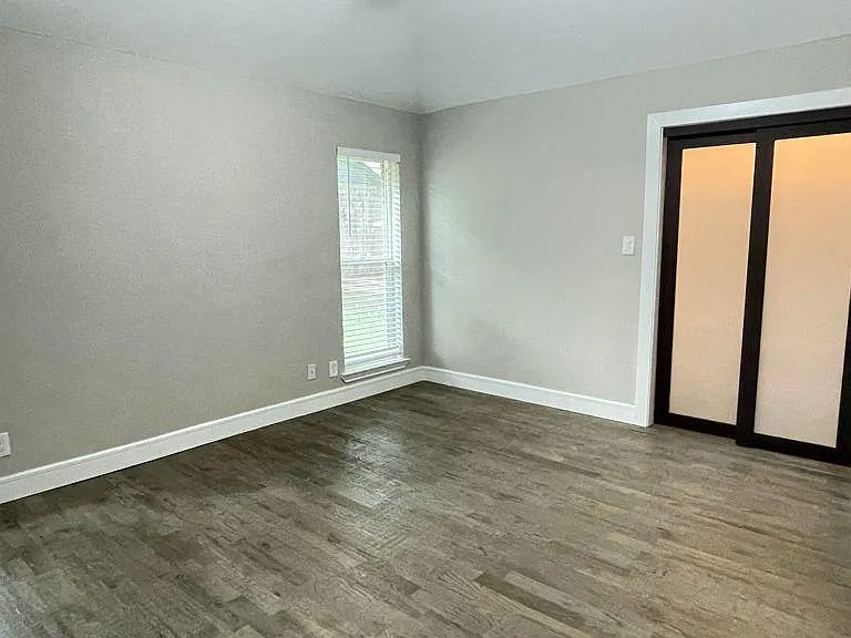 1477 Hampton Rd — Photo 12
