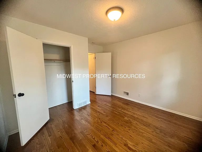 10607 E 78th Ter — Photo 9