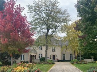 1279 Lawrence Ave, Lake Forest, IL 60045