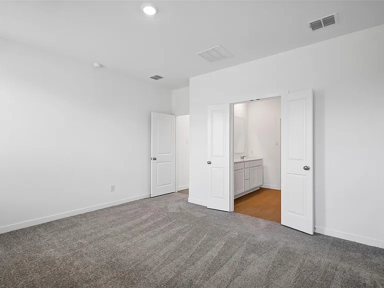1328 Francesca Dr — Photo 11