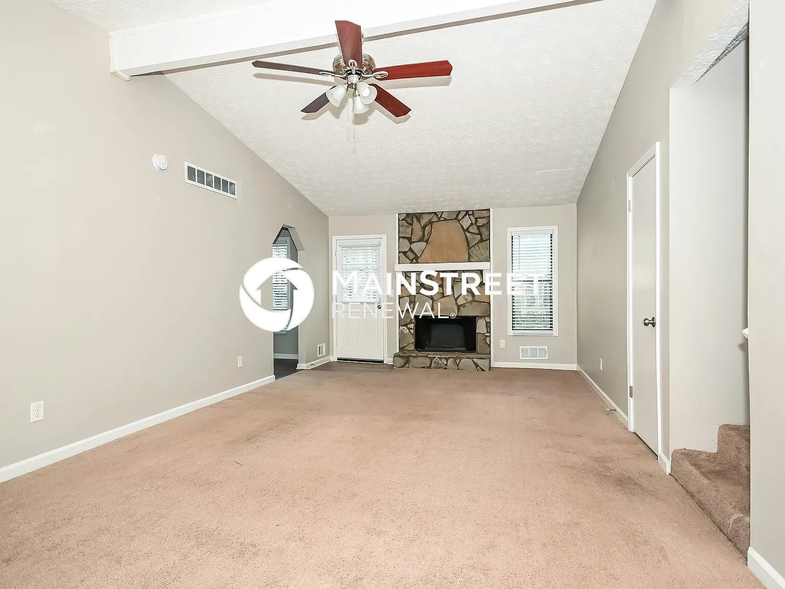 358 Shalloway Dr NE — Photo 4
