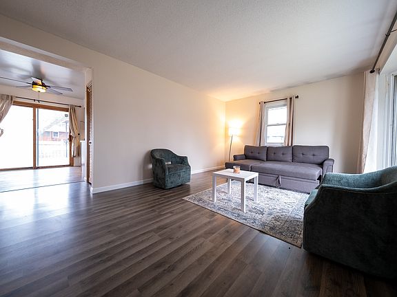 3rd image of 736 Bartelmy Ln N