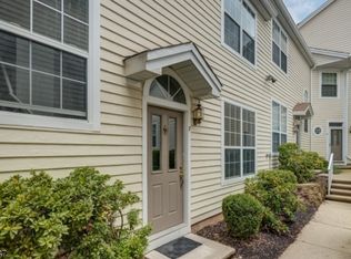 7 Pheasant Brook Ct, Bedminster, NJ 07921