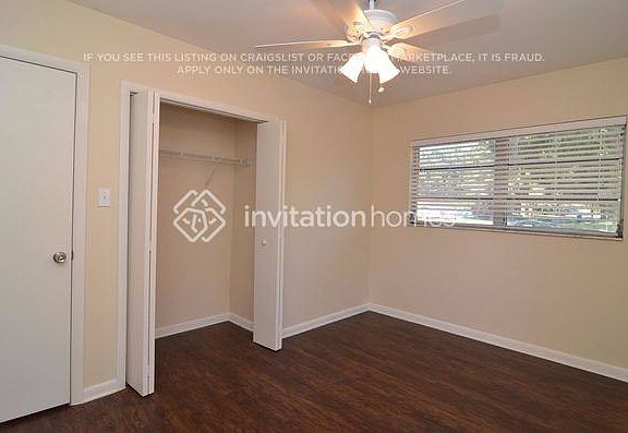 4th image of 1101 Southside Dr