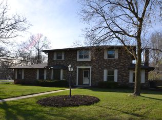 2596 S Trillium Cir, Green Bay, WI 54313