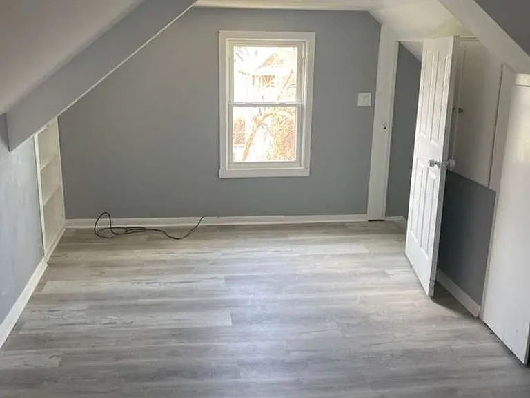 792 London Rd — Photo 28