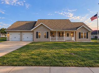 1912 Chariton Ave, Moberly, MO 65270
