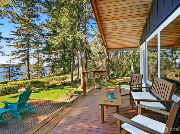 3392 Harbor View Drive, Langley, WA 98260