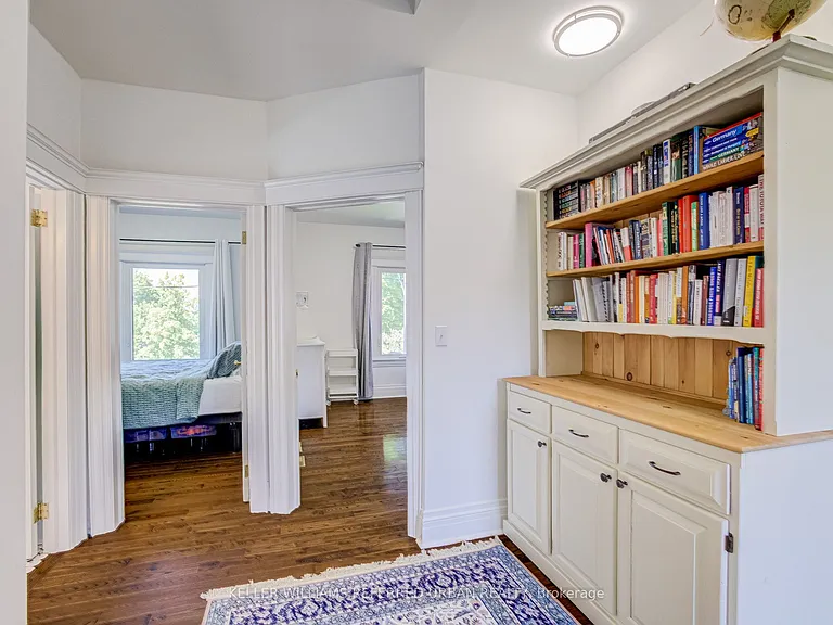 45 Wychwood Ave — Photo 24