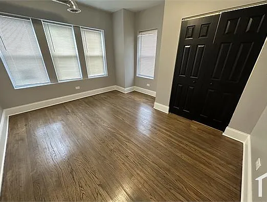 5758 S Green St — Photo 3