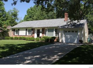 1151 Mozart Dr, Saint Louis, MO 63122