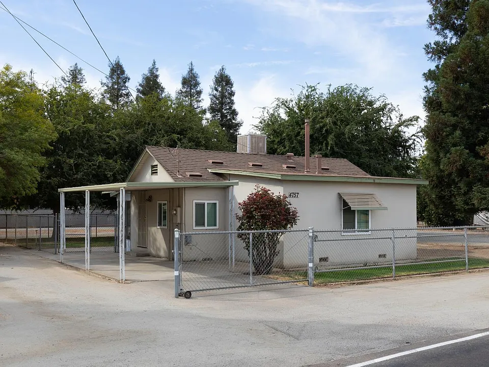 4757 W Dakota Ave