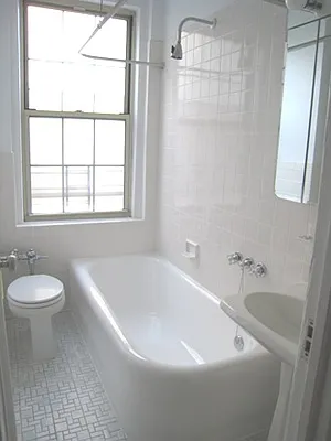 Rented by Metropolitan Equities | media 22