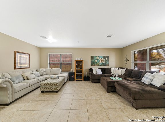 5th image of 6335 Donely Pl