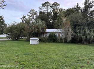 5033 Silver Lake Dr, Palatka, FL 32177