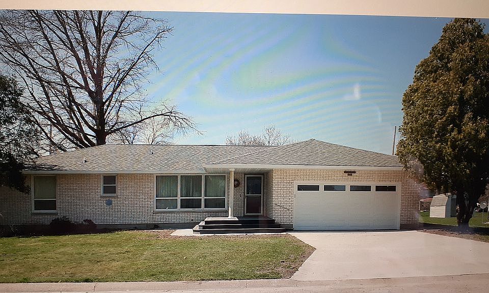 90 6th St, West Point, IA 52656 Zillow