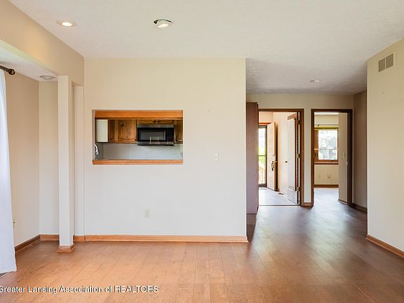 5th image of 2457 S Wild Blossom Ct