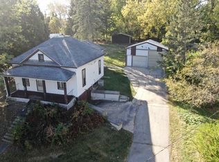 509 Wisconsin St, Mineral Point, WI 53565
