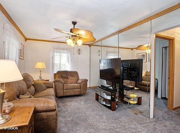 5th image of 524 N Edgewood Ave