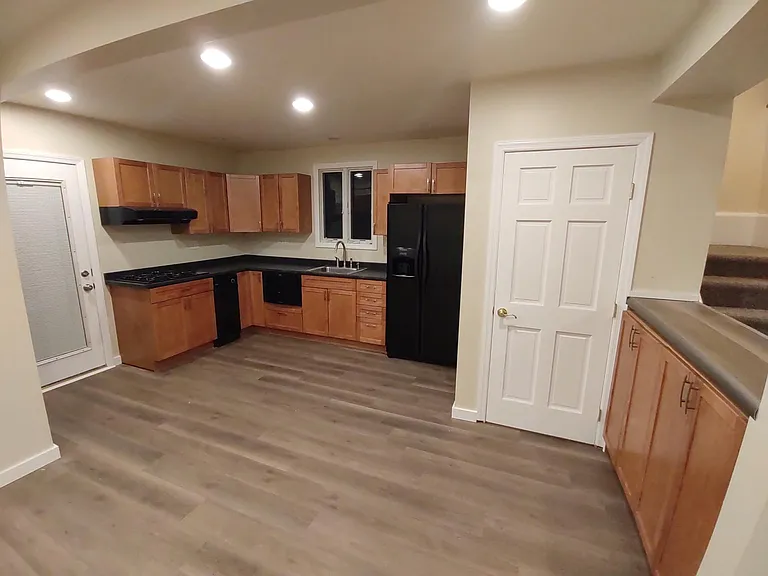 3728 Essex Ave — Photo 11