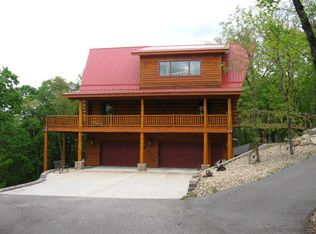 274 Bear Rd, Branson, MO 65616