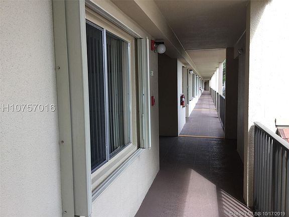 3rd image of 900 SW 142nd Ave APT 207L