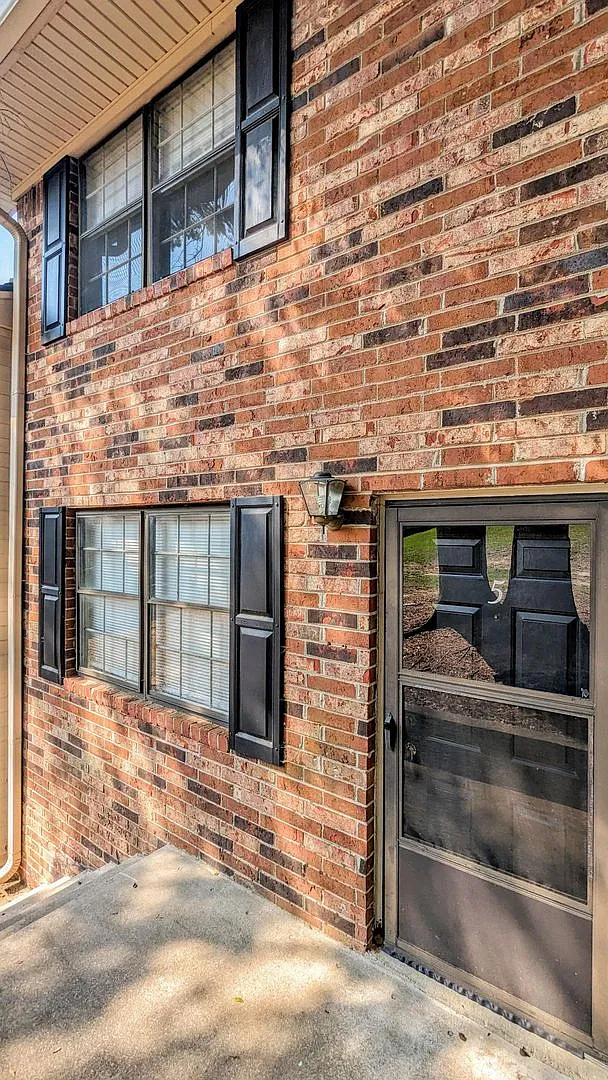 Awesome location! 2/1 Condo near Riverside in Gainesville — Photo 2