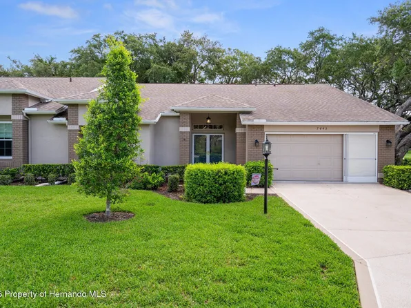 7445 Nature Walk Dr, Spring Hill, FL 34606