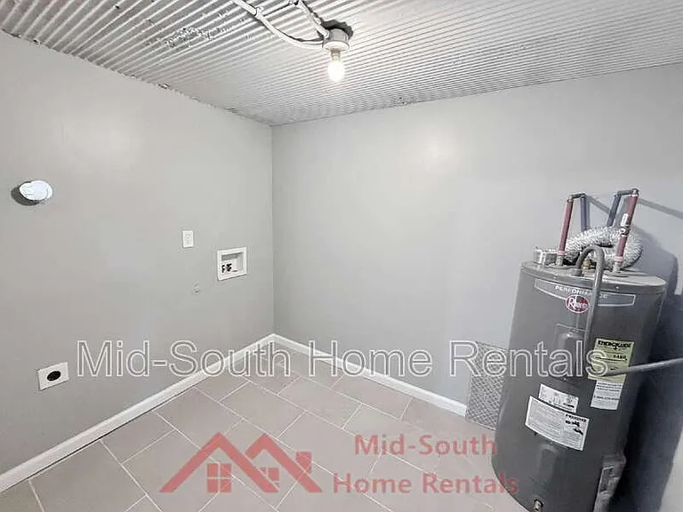 2876 Cela Rd #B — Photo 13