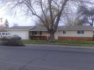 1355 E Oak Ave, Woodland, CA 95776
