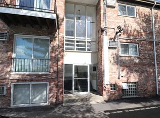 2145 Harrison Ave APT 14, Cincinnati, OH 45211