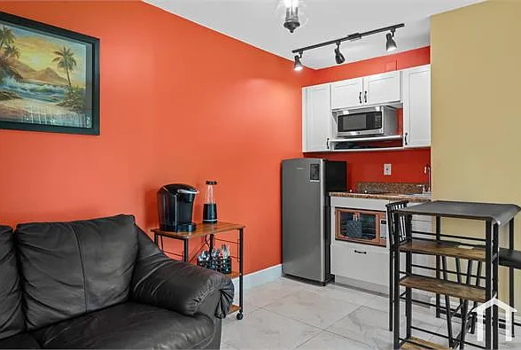 1 bed, $1,650 — Photo 4